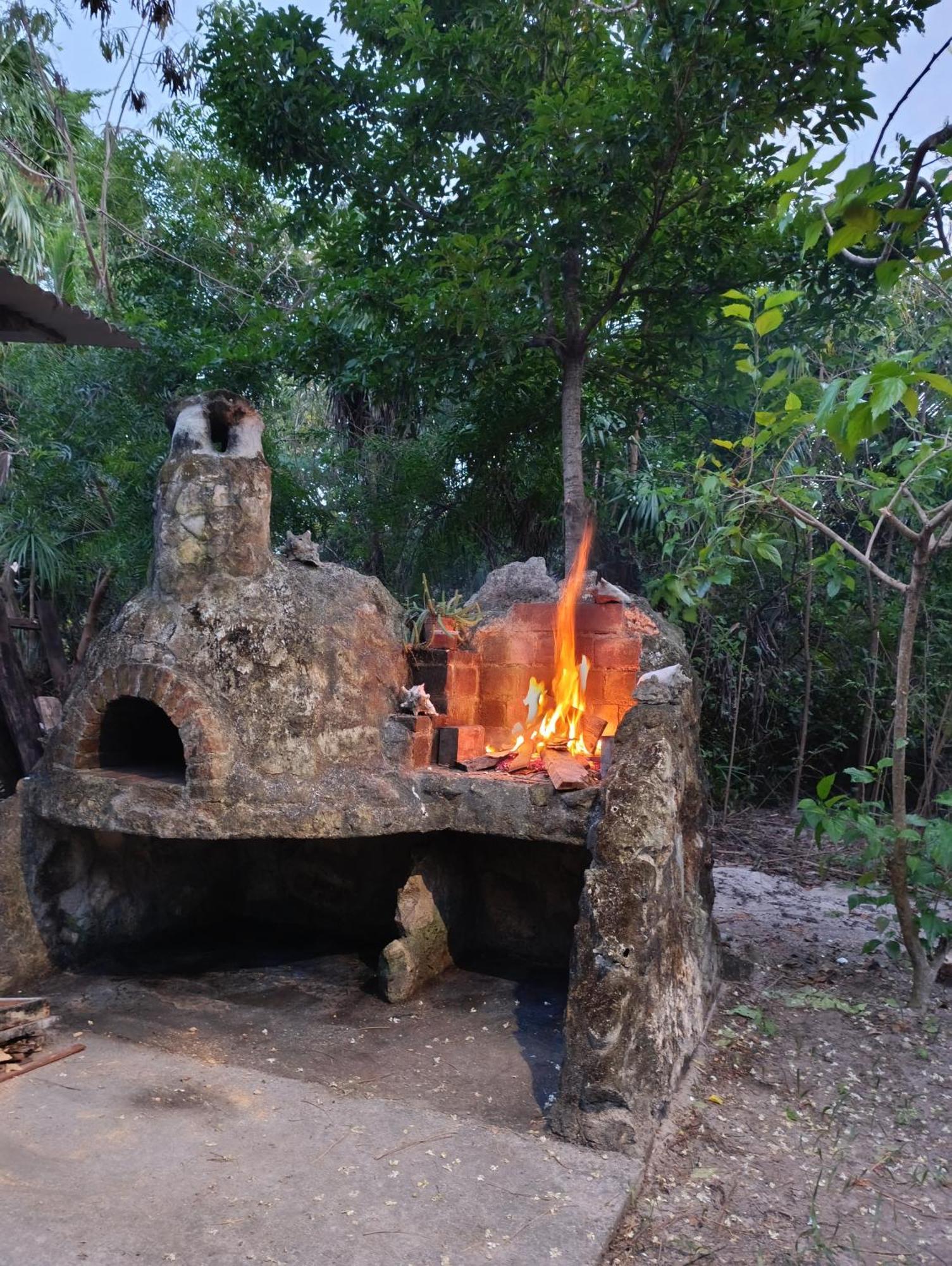 Chez Gigi - Eco Lodge Mahahual Eksteriør bilde